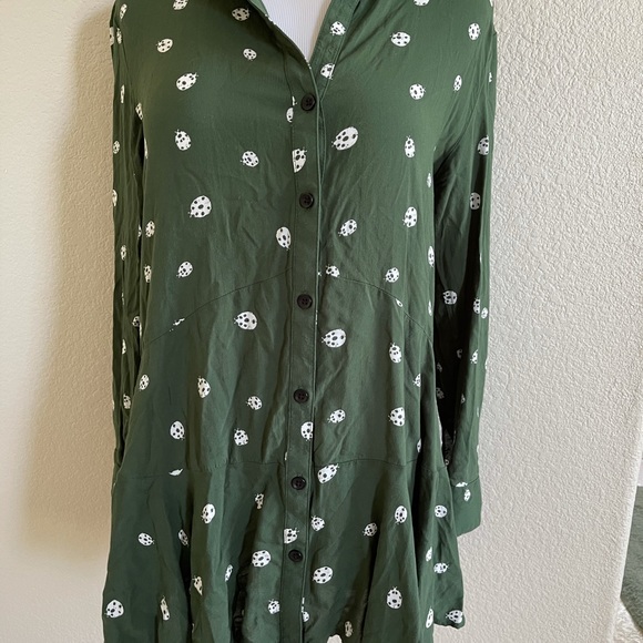 Tylho ladybug print top - Picture 2 of 5